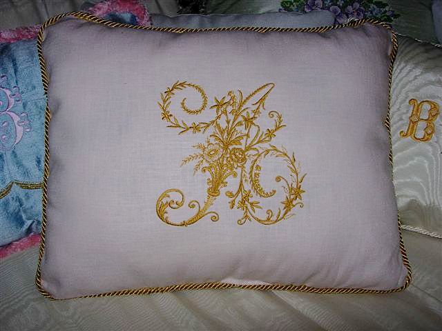 pillow Patterns Embroidered Machine  victorian Embroidery  â€“ ideas ! for  Hand Needle Projects